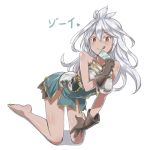  1girl cloves granblue_fantasy highres kneeling long_hair looking_at_viewer red_eyes silver_hair simple_background smile solo the_order_grande tongue tongue_out white_background zaxwu 