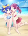  2girls ;o absurdres akatsu_masato anklet arm_around_shoulder bare_shoulders barefoot beach bikini bikini_skirt blue_eyes blue_hair blue_sky bow bracelet_girls clouds green_eyes hair_bow highres hiiragi_yuzu hug jewelry kneeling looking_at_viewer multicolored_hair multiple_girls ocean one_eye_closed pink_hair ponytail purple_hair sand serena_(yuu-gi-ou_arc-v) short_hair short_twintails siblings sitting sky sparkle swimsuit twintails two-tone_hair yuu-gi-ou yuu-gi-ou_arc-v 