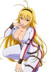  1girl black_hairband blonde_hair bodysuit breasts chousen_(ikkitousen) cleavage collarbone finger_to_mouth full-length_zipper hairband ikkitousen large_breasts long_hair looking_at_viewer one_knee red_eyes shiny shiny_skin simple_background smile solo squatting unzipped white_background zipper 