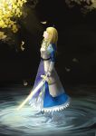  1girl absurdres ahoge armor armored_dress blonde_hair excalibur fate/stay_night fate_(series) hangyifan97 highres saber solo walking walking_on_liquid water 