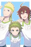  11kkr 3boys ;) ahoge amagase_touma arm_around_shoulder blonde_hair blue_eyes brown_hair buruma character_name earrings green_eyes green_hair gym_uniform hachimaki headband idolmaster idolmaster_side-m ijuuin_hokuto jewelry jupiter_(idolmaster) mitarai_shouta multiple_boys one_eye_closed quiff red_eyes salute smile sports_festival two-finger_salute 