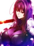 1girl armor blush bodysuit breasts closed_mouth fate/grand_order fate_(series) gradient gradient_background holding holding_staff large_breasts long_hair looking_at_viewer red_eyes scathach_(fate/grand_order) shiny shoulder_pads skin_tight solo staff upper_body violet_eyes zucchini 