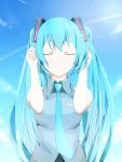  animated animated_gif blue_hair closed_eyes hatsune_miku long_hair necktie piisu smile twintails vocaloid wind 