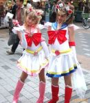  bishoujo_senshi_sailor_moon cosplay japan model multiple_girls outside photo sailor_moon 
