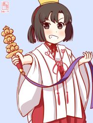  1girl alternate_costume bell black_hair blue_background brown_eyes chihaya_(clothing) cowboy_shot daitou_(kancolle) dated hakama hat japanese_clothes jingle_bell kagura_suzu kanon_(kurogane_knights) kantai_collection miko red_hakama short_hair simple_background solo twitter_username wide_sleeves 