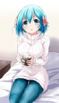  1girl :d aqua_eyes aqua_hair bed_sheet bow coffee cup denim divine_gate hair_bow highres holding holding_cup indoors jeans long_sleeves looking_at_viewer on_bed open_mouth pants parted_lips pink_bow ribbed_sweater short_hair sitting smile solo sorairo_porin steam sweater turtleneck vivian_(divine_gate) 