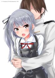  1boy 1girl 28aarts absurdres admiral_(kantai_collection) brown_hair dress furrowed_eyebrows grey_hair highres hug hug_from_behind kantai_collection kasumi_(kantai_collection) long_hair military military_uniform pinafore_dress remodel_(kantai_collection) short_hair side_ponytail silver_hair uniform wavy_mouth yellow_eyes 