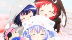  3girls bed bedroom blush closed_eyes eyepatch gochuumon_wa_usagi_desu_ka? happy indoors jouga_maya kafuu_chino moe multiple_girls natsu_megumi rabbit smile stuffed_toy 