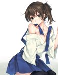  1girl blush breasts brown_eyes brown_hair cleavage gradient gradient_background highres kaga_(kantai_collection) kantai_collection long_hair looking_at_viewer mouth_hold rinarisa side_ponytail solo thigh-highs white_background 