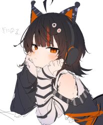  1girl ahoge animal_ear_headphones animal_ears arm_belt asymmetrical_sleeves bare_shoulders black_choker black_hair black_sweater cat_ear_headphones cat_ears choker closed_mouth eyeball_hair_ornament fake_animal_ears head_on_hand headphones highres katata long_sleeves looking_at_viewer mahou_shoujo_no_majo_saiban multicolored_hair off-shoulder_sweater off_shoulder orange_eyes orange_streaks sawatari_coco shirt short_hair simple_background single_bare_shoulder solo streaked_hair striped_sleeves sweater white_background white_shirt 