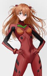  1girl blue_eyes bodysuit brown_hair closed_mouth covered_navel cowboy_shot floating_hair hands_on_own_hips highres interface_headset_(evangelion) long_hair m_(m53215684) mecha_pilot_suit neon_genesis_evangelion plugsuit_(evangelion) red_bodysuit simple_background smile solo souryuu_asuka_langley standing 