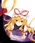  1girl blonde_hair bow brown_eyes dress gap hat kurot long_hair solo touhou yakumo_yukari 