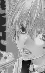  1boy child eating food food_in_mouth food_on_face hakuseki kagamine_len male_focus monochrome portrait solo vocaloid 