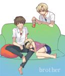  1girl 2boys barefoot blonde_hair brother_and_sister brown_hair can couch higurashi_no_naku_koro_ni houjou_satoko houjou_satoshi maebara_keiichi multiple_boys pepsi pillow short_hair siblings sora_(efr) 