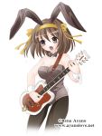  animal_ears ayano_rena brown_hair bunnysuit guitar instrument rabbit_ears short_hair suzumiya_haruhi suzumiya_haruhi_no_yuuutsu 