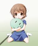  bow brown_eyes brown_hair child clannad dango dango_daikazoku hair_bow hug mattaku_mosuke o.o o_o okazaki_ushio school_uniform serafuku short_hair socks 