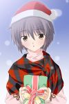  1girl christmas gift holding holding_gift iwasaki_takashi nagato_yuki solo suzumiya_haruhi_no_yuuutsu 