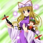  3girls animal_ears blonde_hair brown_hair cat_ears cat_tail chen chibi earrings exe_(artist) exe_(xe) female fox_tail gap hat hat_ribbon jewelry long_hair long_sleeves multiple_girls multiple_tails o_o pillow_hat ribbon short_hair tabard tail touhou violet_eyes wide_sleeves yakumo_ran yakumo_yukari 