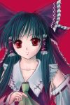  1girl bow collar female green_hair hair_bow hair_tubes hakurei_reimu imperishable_night looking_at_viewer red_background red_bow red_eyes ribbon-trimmed_sleeves ribbon_trim sidelocks simple_background solo touhou upper_body yuki_shuuka 