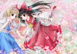  2girls alice_margatroid female hakurei_reimu magic_circle multiple_girls touhou yin_yang yuki_shuuka 