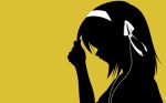  1girl digital_media_player earphones hairband ipod ipod_ad lowres monochrome short_hair silhouette solo suzumiya_haruhi suzumiya_haruhi_no_yuuutsu yellow_background 