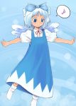  1girl bow cirno female footwear socks solo the_embodiment_of_scarlet_devil touhou yuu_(kfc) 