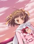  1girl amamiya_minato brown_hair gift holding holding_gift short_hair solo suzumiya_haruhi suzumiya_haruhi_no_yuuutsu valentine 