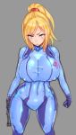  1girl blonde_hair blue_eyes bodysuit breasts covered_navel erect_nipples grey_background gun highres holding holding_gun holding_weapon large_breasts long_hair looking_at_viewer metroid ponytail samus_aran simple_background skin_tight solo sweat weapon wolffeld 