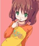  brown_hair finger_to_mouth green_eyes idolmaster oekaki raglan_sleeves short_hair solo takatsuki_yayoi thinking twintails 