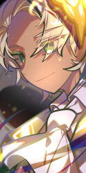  1boy absurdres ascot blonde_hair closed_mouth clotted_cream_cookie collared_shirt colored_eyelashes cookie_run cookie_run:_kingdom dark-skinned_male dark_skin eyes_visible_through_hair green_eyes highres humanization light_particles looking_ahead male_focus omoyu_(nakyu715) portrait shirt short_hair simple_background smile solo three_quarter_view white_ascot white_shirt 