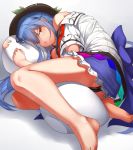  1girl ;/ absurdres bare_legs barefoot black_hat black_skirt blue_hair blush closed_mouth feet fetal_position food frilled_skirt frills fruit hat highres hinanawi_tenshi leaf long_hair looking_at_viewer lying neropaso off_shoulder on_side peach pillow pillow_hug red_eyes shirt short_sleeves skirt solo touhou white_shirt 