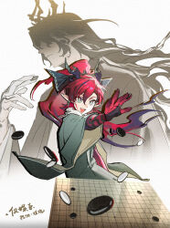  2boys arknights board_game chinese_commentary colored_extremities commentary_request fingernails green_eyes grey_horns hair_between_eyes highres horns kang_yiqian_(self_cultivation) long_hair male_focus multiple_boys open_mouth outstretched_arm pointy_ears profile purple_hair purple_horns red_hair reversi smile wang_(arknights) wide_sleeves yu_(arknights) 