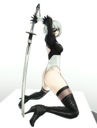  1girl ass blindfold blindfold_slip blue_eyes boots highleg highleg_leotard highres kneeling leotard looking_at_viewer mole mole_under_mouth nier_(series) nier_automata satou_(gazelle) silver_hair solo sword thigh-highs thigh_boots weapon yorha_no._2_type_b 