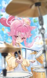  1girl absurdres ahoge animal_print balloon blue_archive blue_sky blurry blush bright_pupils cat_print clouds commentary day depth_of_field drum drumsticks dual_wielding eyes_visible_through_hair floating_hair hair_between_eyes hair_bun hair_intakes heart_balloon highres holding holding_drumsticks instrument jacket long_hair long_sleeves looking_at_viewer music natsu_(band)_(blue_archive) natsu_(blue_archive) official_alternate_costume official_alternate_hairstyle open_clothes open_jacket open_mouth outdoors pink_hair playing_drum playing_instrument print_shirt railing red_eyes serious shirt sidelocks single_hair_bun sky solo triangle_mouth ubeuna upper_body v-shaped_eyebrows white_pupils white_shirt wide_sleeves yellow_jacket 