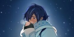  1boy arms_up black_gloves blue_eyes blue_hair blush breath commentary dark-skinned_male dark_skin english_commentary eyelashes eyepatch genshin_impact gloves hair_behind_ear highres jacket kaeya_(genshin_impact) long_hair long_sleeves male_focus medical_eyepatch own_hands_together scarf snow solo warming_hands white_jacket winter winter_clothes y4_impact 