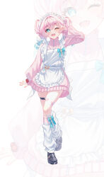  absurdres alternate_costume apron aqua_eyes aqua_hair bandaid bandaid_on_leg black_shoes drill_hair enmaided full_body gradient_hair hand_up heart heart_o-ring highres honkai:_star_rail honkai_(series) hyacine_(honkai:_star_rail) jersey_maid lala_2080 leg_warmers loafers long_sleeves looking_at_viewer maid maid_apron maid_headdress medium_hair multicolored_hair o-ring o-ring_thigh_strap one_eye_closed open_mouth pink_hair shirt shoes simple_background smile solo thigh_strap twin_drills twintails unconventional_maid v white_apron white_leg_warmers white_shirt zoom_layer 