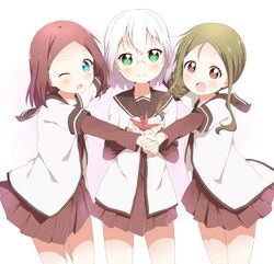  3girls :d blonde_hair blue_eyes dezaki_takane glasses green_eyes grey_hair hand_holding ikeda_chizuru interlocked_fingers koyama_haruka looking_at_viewer multiple_girls one_eye_closed open_mouth red_eyes redhead school_uniform serafuku smile toma_(shinozaki) yuru_yuri 