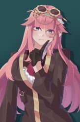 1girl absurdres aivy_lovencraft closed_mouth commentary elchalo fanart goggles goggles_on_head green_eyes highres indie_virtual_youtuber long_hair monocle pink_hair simple_background virtual_youtuber vtuber vtuberfanart