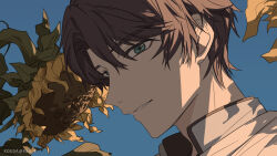  1boy :d artist_name blue_background blue_shirt brown_hair commentary_request flower grin highres jerome_adams koeda_(k83_4) looking_at_viewer male_focus shirt short_hair simple_background smile solo sunflower tears_of_themis teeth 