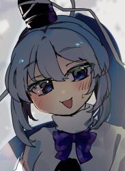  1girl black_hat blue_eyes blush bow bowtie commentary_request grey_background grey_hair hat highres itsumizu looking_at_viewer mononobe_no_futo open_mouth pom_pom_(clothes) purple_bow purple_bowtie smile solo sweatdrop tate_eboshi touhou upper_body 