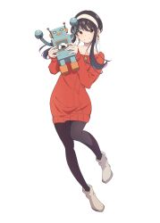  1girl black_hair black_pantyhose boots closed_mouth collarbone commentary dress earrings eitopondo full_body hairband highres holding holding_toy jewelry long_sleeves looking_at_viewer pantyhose red_dress red_eyes sidelocks simple_background smile solo spy_x_family sweater sweater_dress tachi-e toy toy_robot white_background white_boots white_hairband yor_briar 