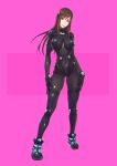  1girl arms_at_sides bangs black_bodysuit bodysuit breasts brown_eyes brown_hair covered_navel curvy full_body gantz gantz_suit highres large_breasts long_hair looking_at_viewer parted_lips pink_background shimohira_reika skin_tight smile solo spandex standing swept_bangs yuuji_(and) 
