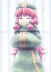  1girl =_= beret blush braid closed_eyes coat cold commentary hands_in_sleeves hat high_collar hong_meiling long_hair messy_hair outdoors red_eyes shirosato solo touhou twin_braids very_long_hair winter_clothes winter_coat 