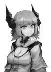  1girl amulet au_ra bangs blunt_bangs breasts cleavage deel_(rkeg) dragon_girl dragon_horns final_fantasy final_fantasy_xiv greyscale highres horns large_breasts messy_hair monochrome scales short_hair simple_background smile solo white_background 