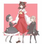  3girls ascot assassin_of_black bow braid brown_hair cloak crossover detached_sleeves dress fate/apocrypha fate/extra fate/grand_order fate_(series) hair_bow hakurei_reimu height_difference multiple_girls nursery_rhyme_(fate/extra) short_hair sleeveless toudou_(dolce) touhou white_hair 