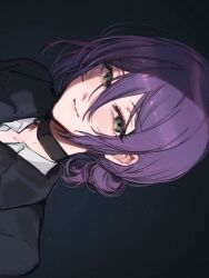  1girl black_choker black_coat chainsaw_man choker closed_mouth coat collared_shirt dark_background dodo_(dodobo) green_eyes grenade_pin hair_between_eyes hair_bun highres light_smile looking_at_viewer neck_ribbon portrait purple_hair reze_(chainsaw_man) ribbon shirt short_hair sidelocks sideways simple_background smile solo white_shirt 