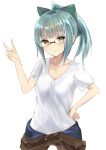  1girl absurdres alternate_costume aqua_hair bespectacled bow closed_mouth collarbone glasses green_eyes hair_bow hand_on_hip highres kantai_collection looking_at_viewer natsu_(sinker8c) overalls ponytail shirt short_sleeves simple_background smile solo v white_background white_shirt yuubari_(kantai_collection) 
