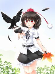  1girl belt bird black_hair black_skirt blouse bridal_gauntlets crow elbow_gloves gloves hat highres miniskirt neck_ribbon petticoat pointy_ears puffy_short_sleeves puffy_sleeves red_eyes ribbon shameimaru_aya short_sleeves single_glove skirt smile solo thighs tokin_hat touhou white_blouse yan_wu 