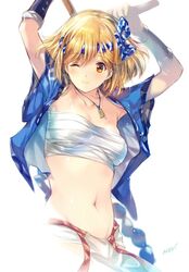  1girl arms_up bangs blonde_hair breasts brown_eyes collarbone djeeta_(granblue_fantasy) drum_master_(granblue_fantasy) drumsticks eyebrows_visible_through_hair granblue_fantasy hachimaki headband holding japanese_clothes looking_at_viewer medium_breasts midriff min-naraken navel nejiri_hachimaki one_eye_closed sarashi short_hair signature simple_background smile solo upper_body white_background 