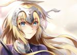  1girl armor armored_dress blonde_hair blue_eyes capelet chains fate/apocrypha fate/grand_order fate_(series) faulds flag gauntlets headpiece highres janne_d&#039;arc long_hair looking_at_viewer rei-chan ruler_(fate/apocrypha) smile solo 